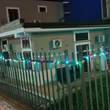 White House B&B-2